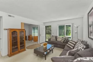 Photo #4: NP25218690 Listing 