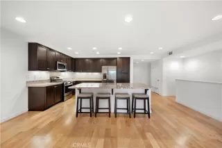 Photo #2: NP25222737 Listing