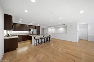 Photo #4: NP25222737 Listing