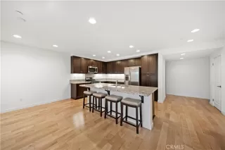 Photo #5: NP25222737 Listing