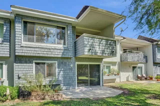 MLS: NP25223082 Condo For Sale