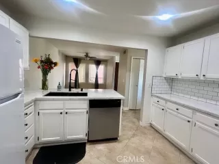 Photo #2: NP25223865 Listing