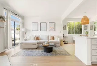 Photo #2: NP25228675 Listing 