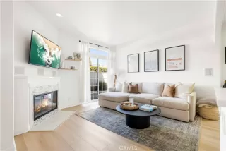 Photo #3: NP25228675 Listing 