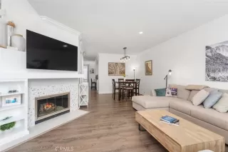 Photo #5: NP25235115 Listing