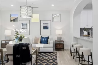 Photo #4: NP25239208 Listing