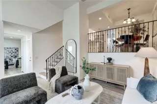 Photo #5: NP25239778 Listing 