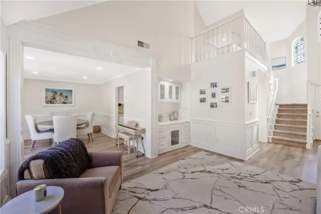 MLS: NP25239995 Condo For Sale