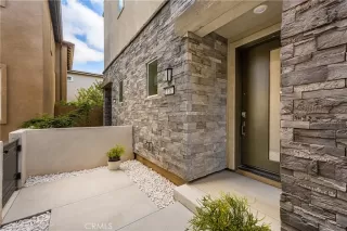 Photo #3: NP25242209 Listing