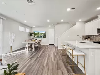 Photo #1: NP25243499 Listing 