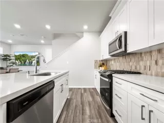 Photo #5: NP25243499 Listing 