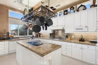 Photo #5: NP25244237 Listing