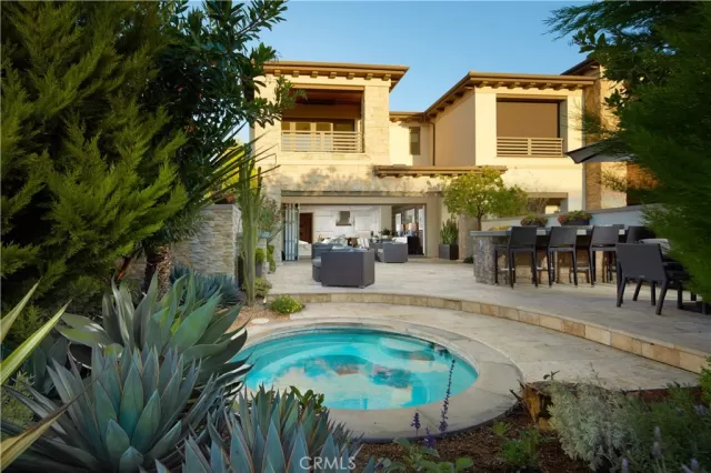 MLS: NP25246172 Condo For Sale