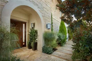 Photo #2: NP25246172 Listing 