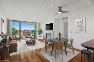 Photo #3: NP25255420 Listing 