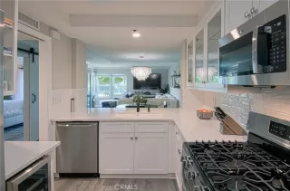 Photo #2: NP25257689 Listing 