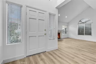 Photo #4: NP25260639 Listing 