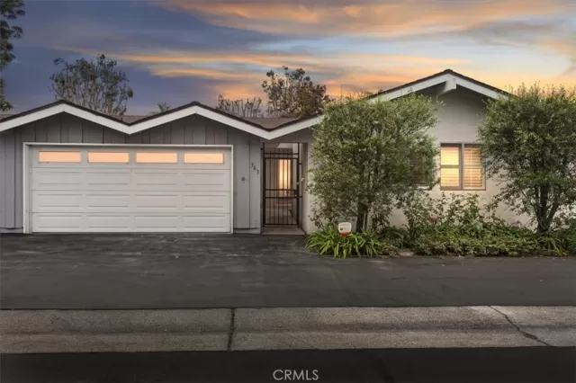 MLS: NP25260704 Condo For Sale