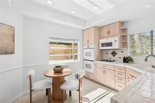 Photo #5: NP25264218 Listing 