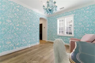 Photo #5: NP25267386 Listing