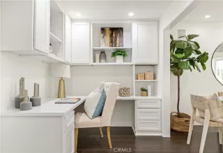 Photo #2: NP26003802 Listing