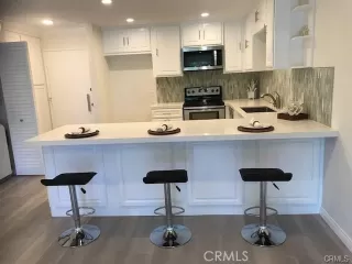 Photo #2: NP26012572 Listing 