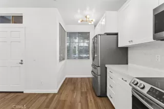 Photo #5: NP26013874 Listing 