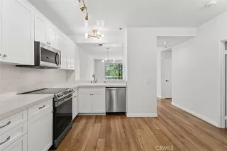 Photo #6: NP26013874 Listing 