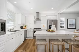 Photo #2: NP26015603 Listing 