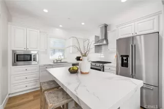 Photo #4: NP26015603 Listing 