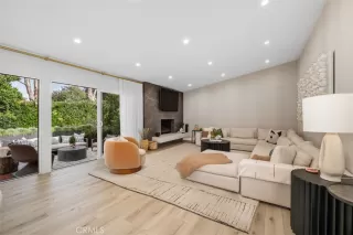 Photo #3: NP26022145 Listing 