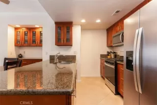 Photo #5: NP26027804 Listing 