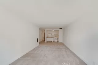 Photo #6: NP26028611 Listing 