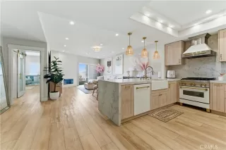 Photo #3: NP26032635 Listing 