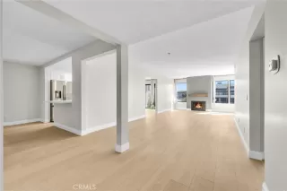 Photo #3: NP26038885 Listing