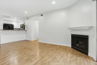 Photo #5: NP26041502 Listing 