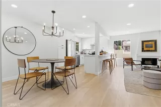 Photo #1: NP26041830 Listing