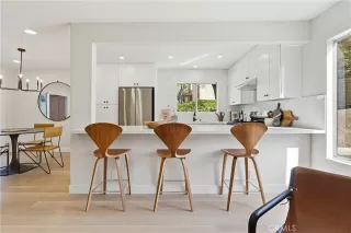 Photo #3: NP26041830 Listing