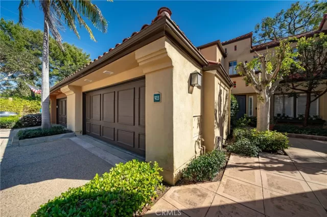 MLS: NP26043935 Condo For Sale