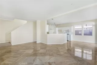 Photo #1: NP26044865 Listing 