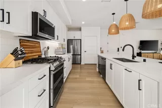 Photo #3: NP26047080 Listing 