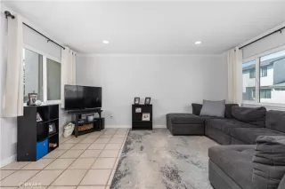 Photo #3: NP26062510 Listing 