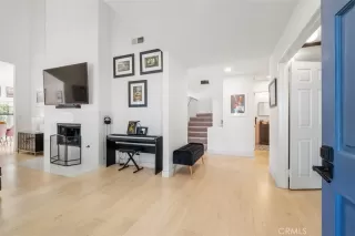 Photo #2: NP26063954 Listing