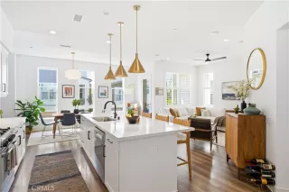 Photo #5: NP26066238 Listing