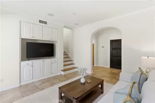 Photo #3: NP26066588 Listing 