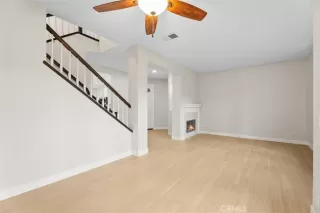 Photo #4: NP26066645 Listing