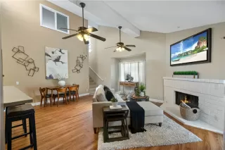 Photo #3: NP26069893 Listing