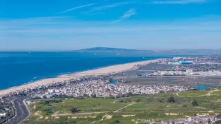 Photo #5: NP26074247 Listing