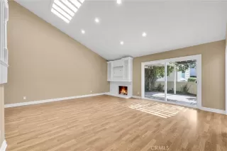 Photo #4: NP26079205 Listing 