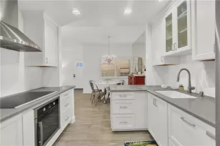 Photo #4: NP26079709 Listing 